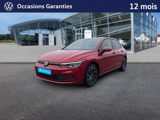 Occasion VOLKSWAGEN Golf 1.0 TSI OPF 110 ch Life / APP CONNECT / CAMERA / ACC / ANGLE MORT / LANE ASSIST / JANTES VENTUR 2022 Rouge Roi métallisée 19 990 € à Haguenau