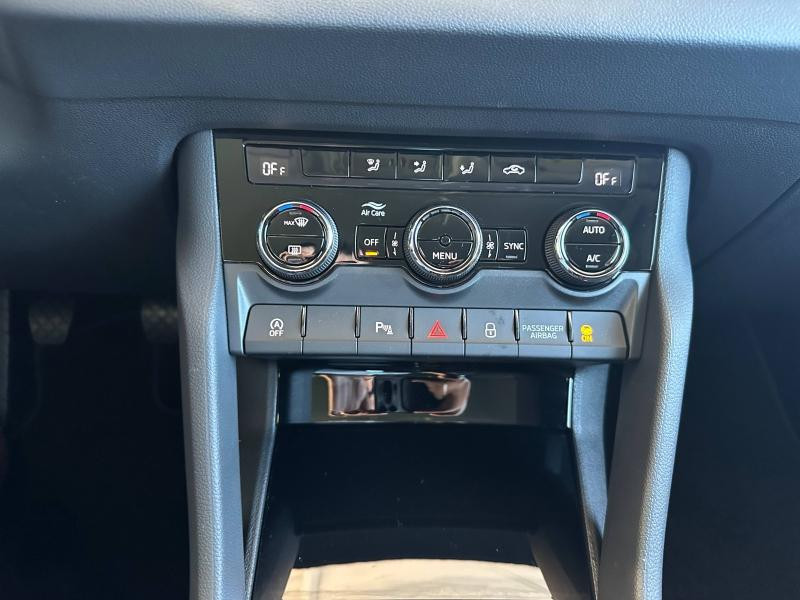 Used SKODA Karoq 2.0 TDI 116 ch SCR Business / GPS / CAMERA / HAYON ELECTRIQUE / ROUE SECOURS 2024 Blanc Lune métallisée € 31989 in Haguenau