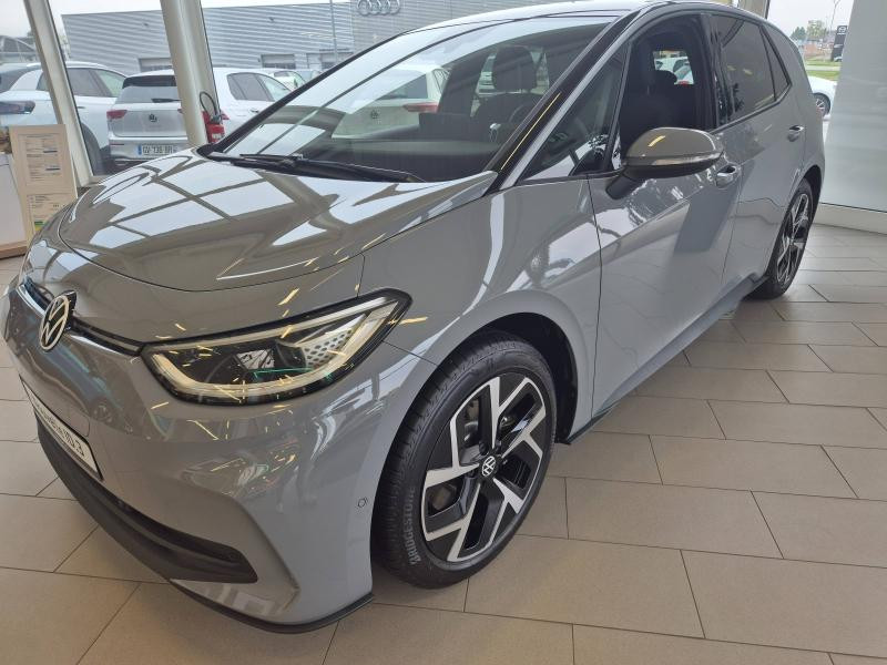 Used VOLKSWAGEN ID.3 204ch Pro Performance 58 kWh Style 2024 Gris € 38990 in Haguenau