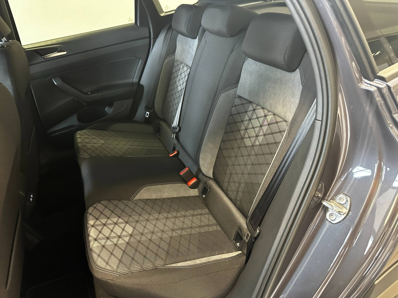 Occasion VOLKSWAGEN Taigo 1.0 TSI 116 ch R-Line DSG7 2024 Gris Cendré métallisée 27990 € à Haguenau