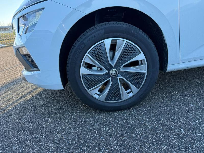 Used SKODA Kamiq 1.0 TSI Evo 2 116 ch Selection DSG7 2024 Blanc Lune métallisé € 26489 in Haguenau