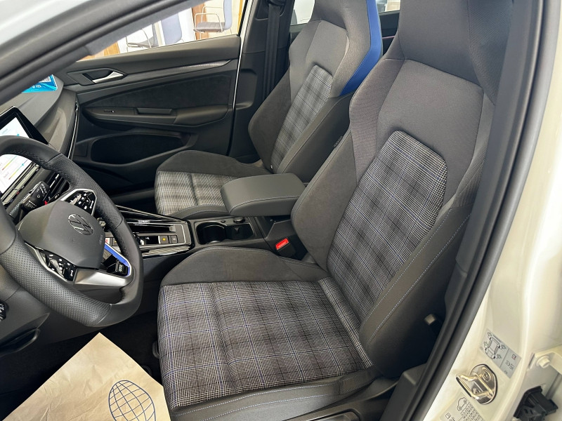 Used VOLKSWAGEN Golf 1.4 eHybrid 245 ch GTE DSG6 2024 Blanc € 38990 in Haguenau