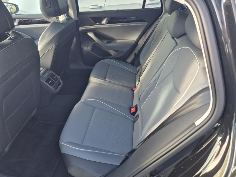 Used VOLKSWAGEN Passat SW 1.5 eTSI 150ch Elegance DSG7 2024 Noir Ebène métallisée € 40490 in Haguenau