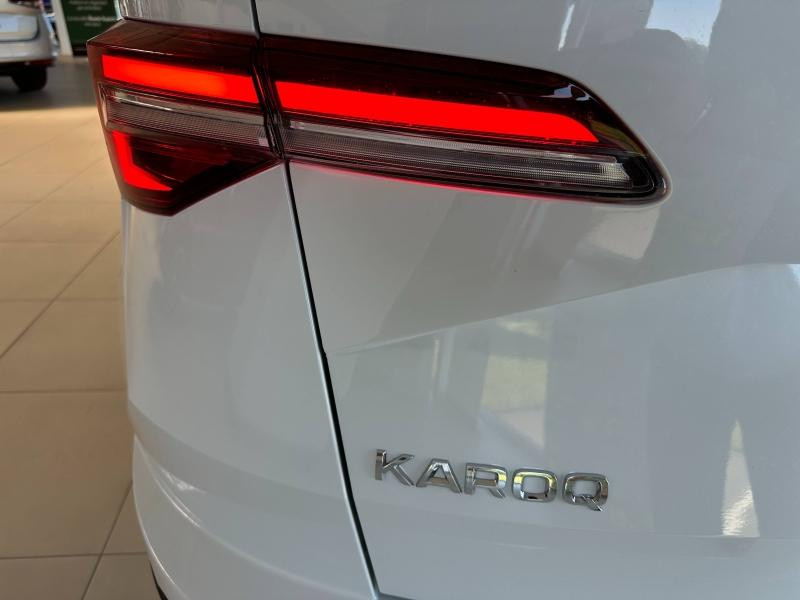 Used SKODA Karoq 2.0 TDI 116 ch SCR Business / GPS / CAMERA / HAYON ELECTRIQUE / ROUE SECOURS 2024 Blanc Lune métallisée € 31989 in Haguenau