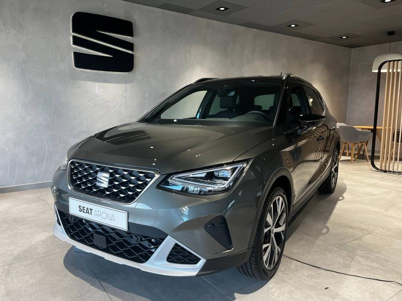 Occasion SEAT Arona 1.0 TSI 115ch Xperience DSG7 2024 Gris Falaise/Toit Noir Minuit 25989 € à Haguenau