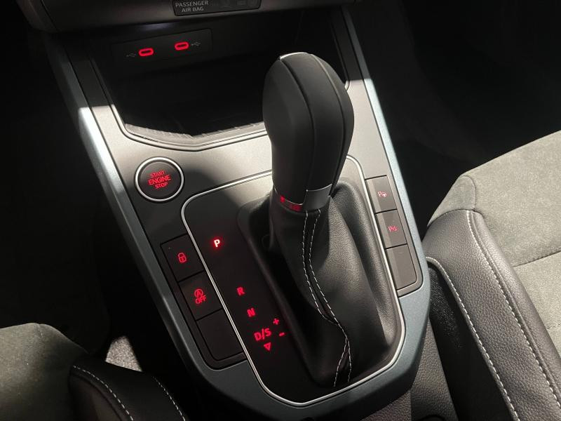 Occasion SEAT Arona 1.0 TSI 115ch Xperience DSG7 2024 Gris Falaise/Toit Noir Minuit 25989 € à Haguenau