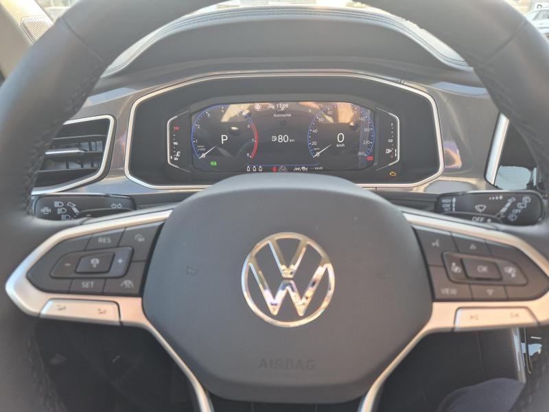 Used VOLKSWAGEN T-Roc 1.5 TSI Evo2 150ch Style DSG7 2025 Bleu Pétrole métallisée/Toit Noir € 35990 in Haguenau