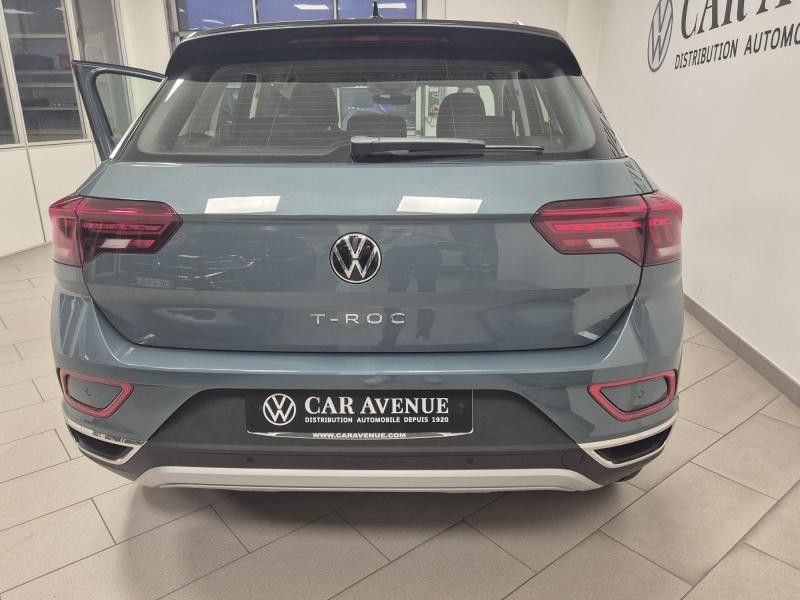 Used VOLKSWAGEN T-Roc 1.5 TSI Evo2 150ch Style DSG7 2025 Bleu Pétrole métallisée/Toit Noir € 35990 in Haguenau