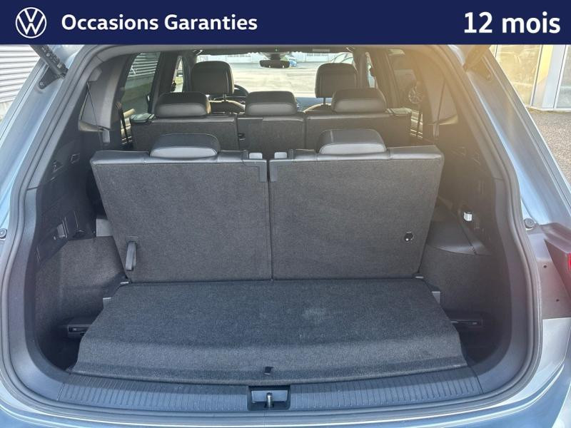 Used VOLKSWAGEN Tiguan Allspace 2.0 TDI 150 R-Line DSG7 / GPS / Caméra 360 / Hayon Electrique / Feux MATRIX LED / Si 2022 Gris Pyrite métallisée € 37989 in Haguenau