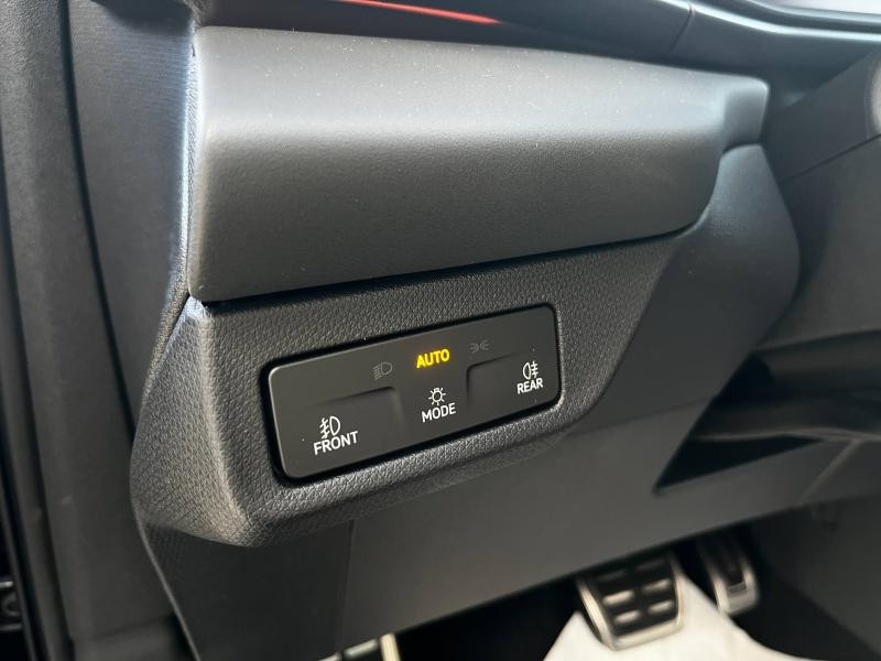 Used CUPRA Terramar 1.5 eHybrid 272 ch VZ DSG6 2025 Noir Minuit métallisé € 55989 in Haguenau