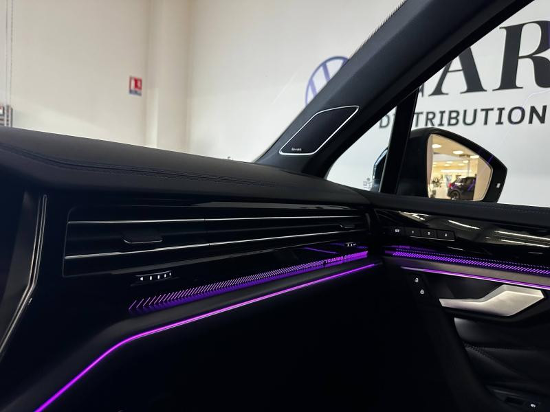 Occasion VOLKSWAGEN Touareg 3.0 TSI eHybrid 462ch R 4Motion BVA8 2024 Noir Ebène métallisée 97990 € à Haguenau
