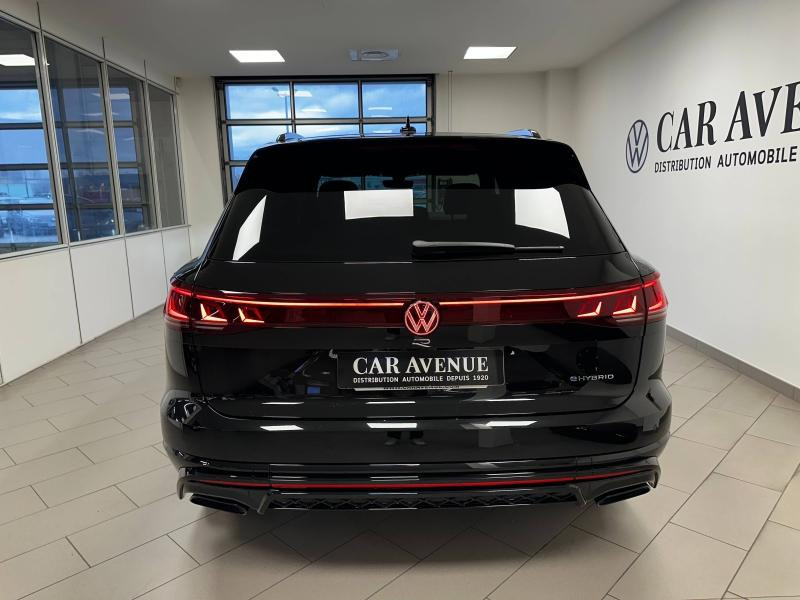 Occasion VOLKSWAGEN Touareg 3.0 TSI eHybrid 462ch R 4Motion BVA8 2024 Noir Ebène métallisée 97990 € à Haguenau