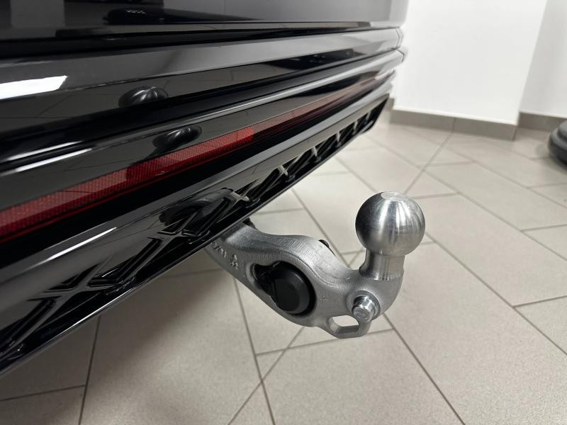 Occasion VOLKSWAGEN Touareg 3.0 TSI eHybrid 462ch R 4Motion BVA8 2024 Noir Ebène métallisée 97990 € à Haguenau