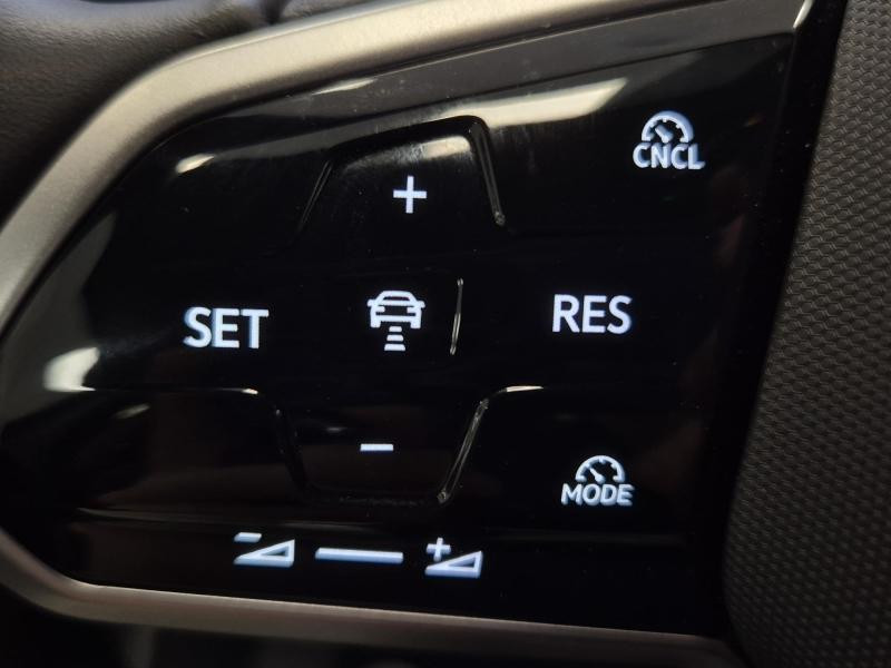 Used VOLKSWAGEN ID.4 286ch Pro 77 kWh Life Max 2024 Bleu Côte d'Azur Métallisée € 40990 in Haguenau
