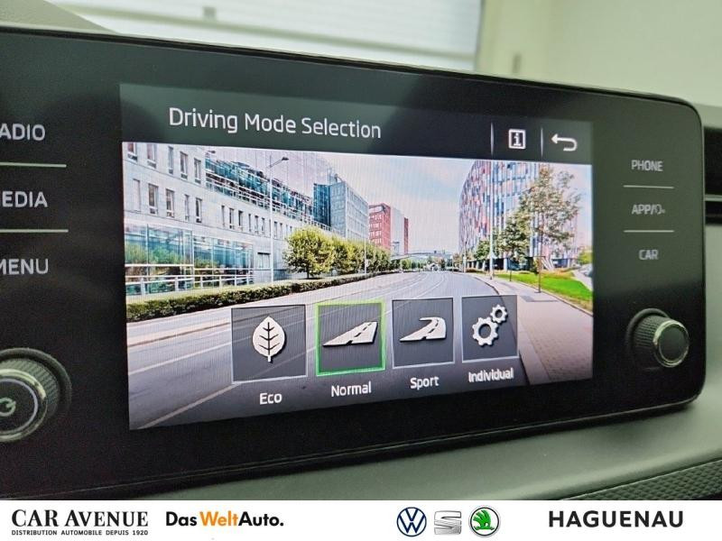 Used SKODA Kamiq 1.5 TSI 150 Young Edition DSG7 / Toit Vitré Panoramique / Caméra / Feux Full LED AV+AR / Kessy 2021 Gris Perle € 21989 in Haguenau