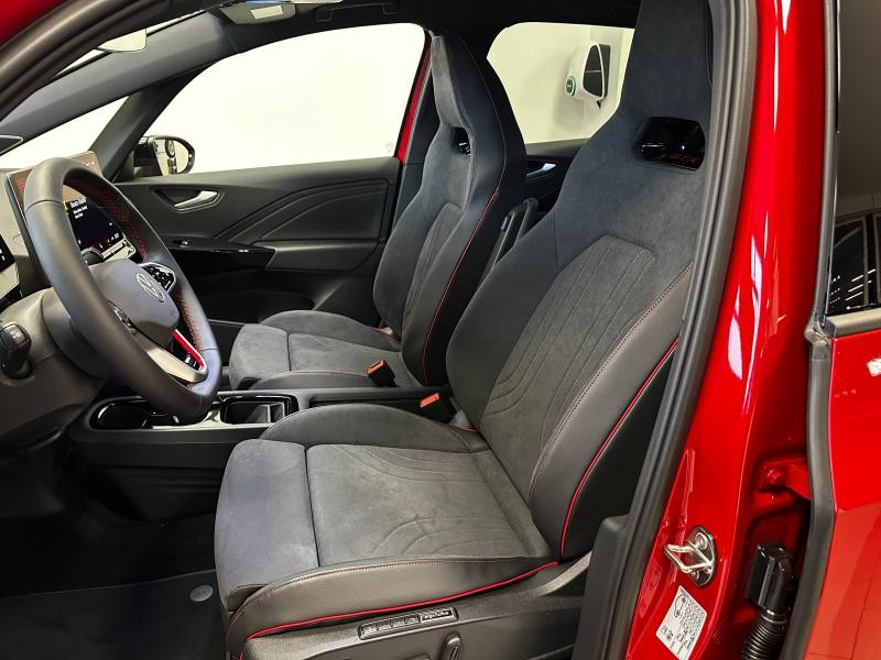 Occasion VOLKSWAGEN ID.3 326ch 79 kWh GTX Performance 2025 Rouge Roi Exclu/Toit/Hayon Noir 48990 € à Haguenau