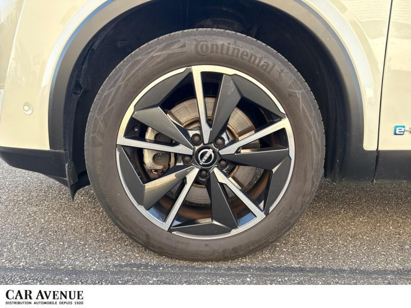 Used NISSAN Qashqai e-POWER 190 ch Tekna / GPS / CAMERA 360 / TOIT PANORAMIQUE / HAYON ELECTRIQUE 2023 Blanc Lunaire (Spéciale) € 28989 in Haguenau