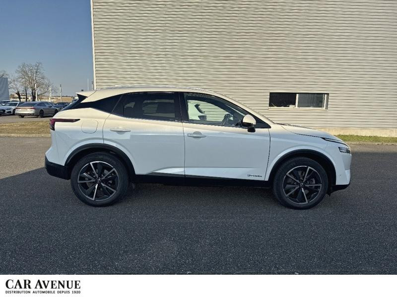 Used NISSAN Qashqai e-POWER 190 ch Tekna / GPS / CAMERA 360 / TOIT PANORAMIQUE / HAYON ELECTRIQUE 2023 Blanc Lunaire (Spéciale) € 28989 in Haguenau
