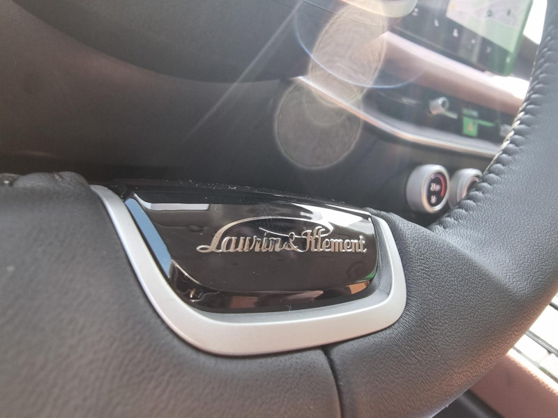 Occasion SKODA Superb 2.0 TDI SCR 150 ch Laurin & Klement DSG7 / CUIR / FEUX LED / GPS / HAYON ELECTRIQUE 2024 Noir Ebène métallisée 42989 € à Haguenau