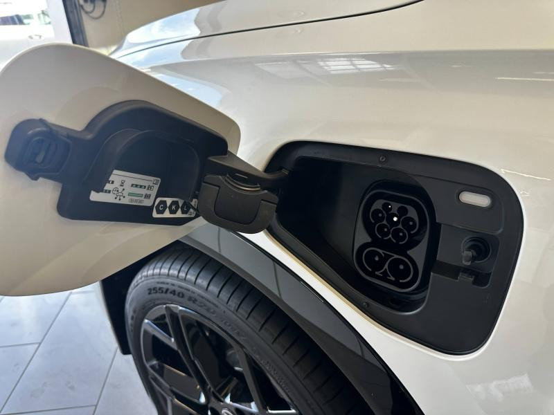 Occasion VOLKSWAGEN Tiguan 1.5 eHybrid 272ch R-Line Edition DSG6 2025 Blanc Oryx nacrée 58990 € à Haguenau
