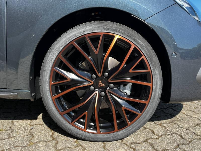 Occasion CUPRA Leon 1.5 eHybrid 204 ch V DSG6 2025 Gris Magnétique métallisé 46489 € à Haguenau