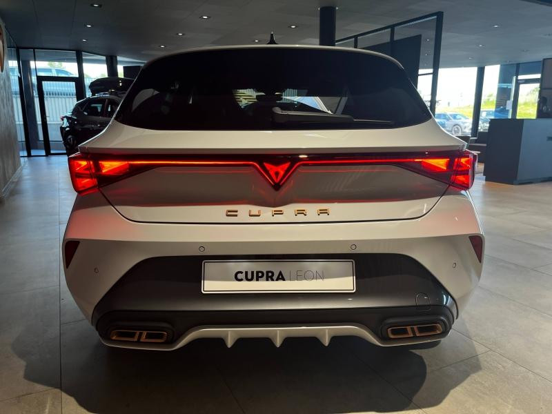 Occasion CUPRA Leon 1.5 eHybrid 204 ch V DSG6 2025 Blanc Nevada métallisé 44989 € à Haguenau