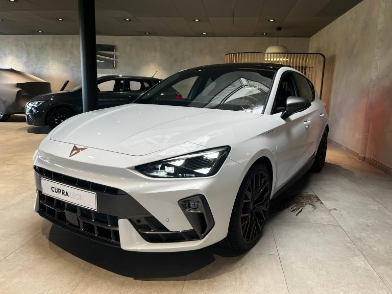Occasion CUPRA Leon 1.5 eHybrid 204 ch V DSG6 2025 Blanc Nevada métallisé 44989 € à Haguenau