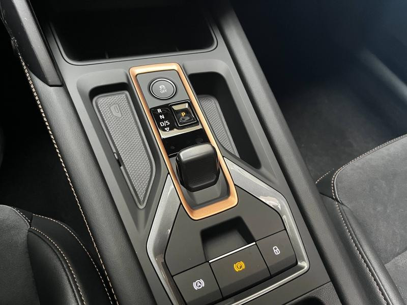 Occasion CUPRA Leon 1.5 eHybrid 204 ch V DSG6 2025 Blanc Nevada métallisé 44989 € à Haguenau