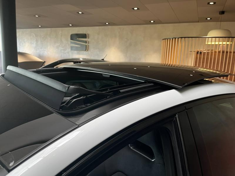 Occasion CUPRA Leon 1.5 eHybrid 204 ch V DSG6 2025 Blanc Nevada métallisé 44989 € à Haguenau