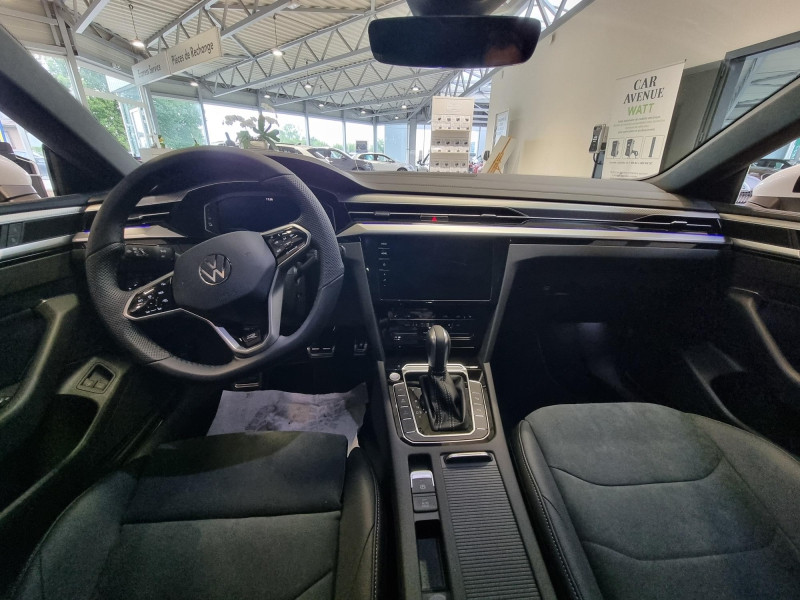 Occasion VOLKSWAGEN Arteon ShootingBrake 1.4 TSI eHybrid OPF 218 ch R-Line DSG6 2024 Blanc Oryx nacrée 39989 € à Haguenau