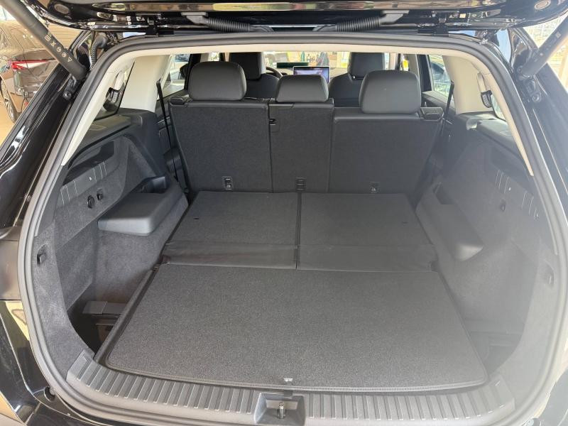 Occasion SKODA Kodiaq 2.0 TDI 150ch SCR Selection DSG7 7 places 2025 Noir Magic Nacré 49489 € à Haguenau