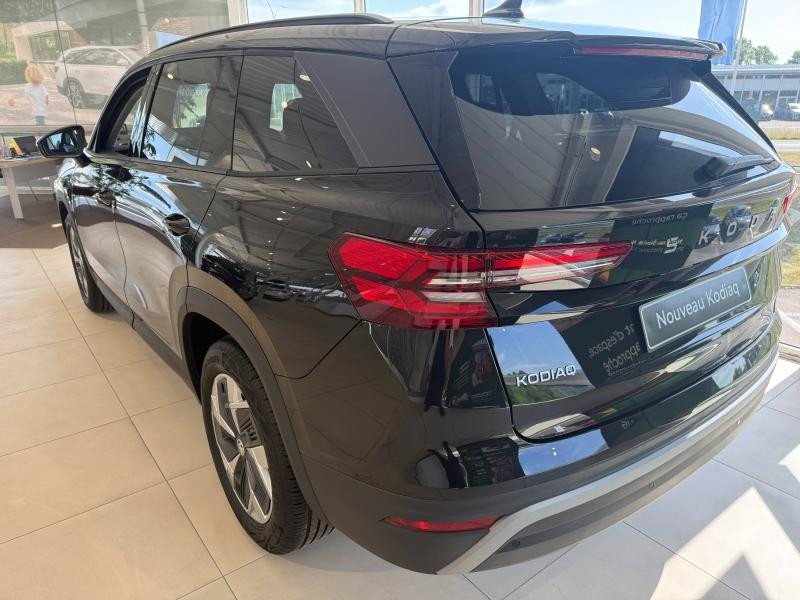 Occasion SKODA Kodiaq 2.0 TDI 150ch SCR Selection DSG7 7 places 2025 Noir Magic Nacré 49489 € à Haguenau