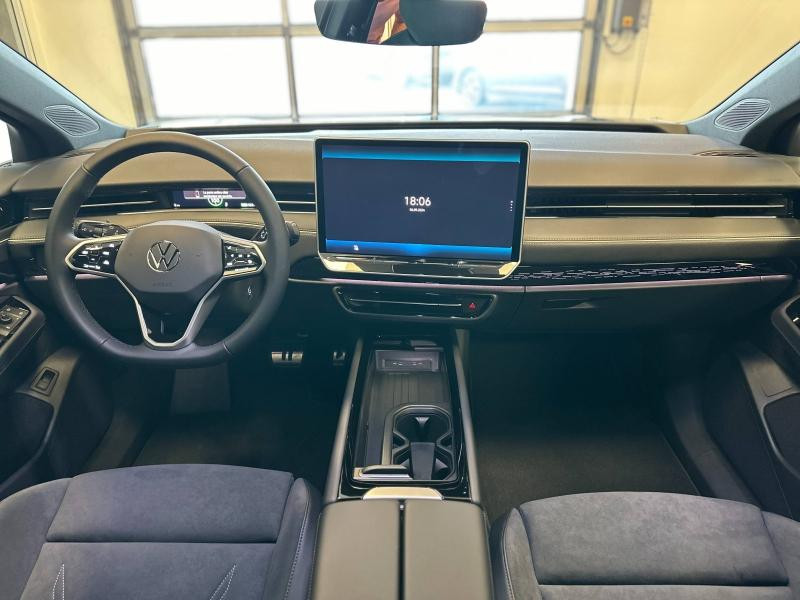 Occasion VOLKSWAGEN ID.7 Tourer 286ch Pro 77 kWh Life Max 2024 Bleu Aquamarine Métallisée 47989 € à Haguenau