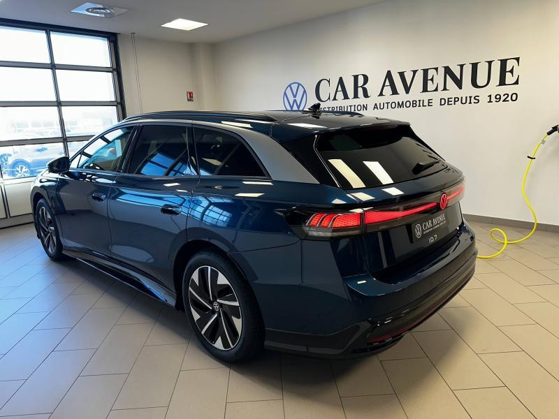Occasion VOLKSWAGEN ID.7 Tourer 286ch Pro 77 kWh Life Max 2024 Bleu Aquamarine Métallisée 47989 € à Haguenau