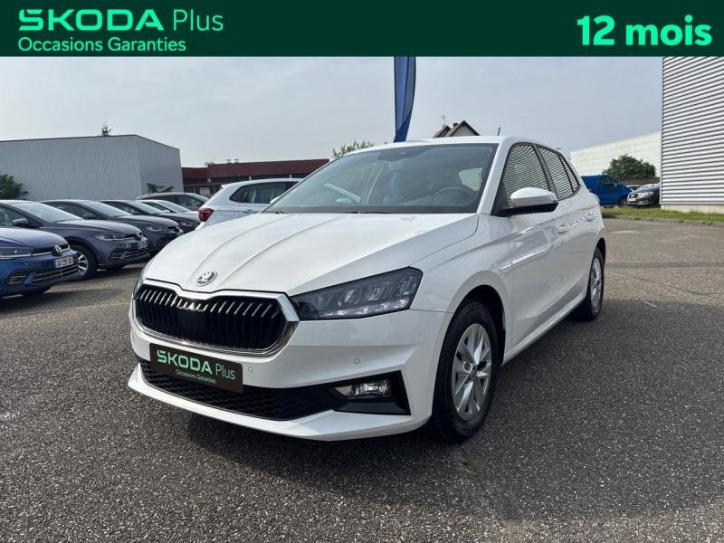 Occasion SKODA Fabia 1.0 TSI 95 Ambition / GPS / Aide au Stationnement / Feux LED / Régulateur 2022 Blanc Cristal spéciale 15489 € à Haguenau