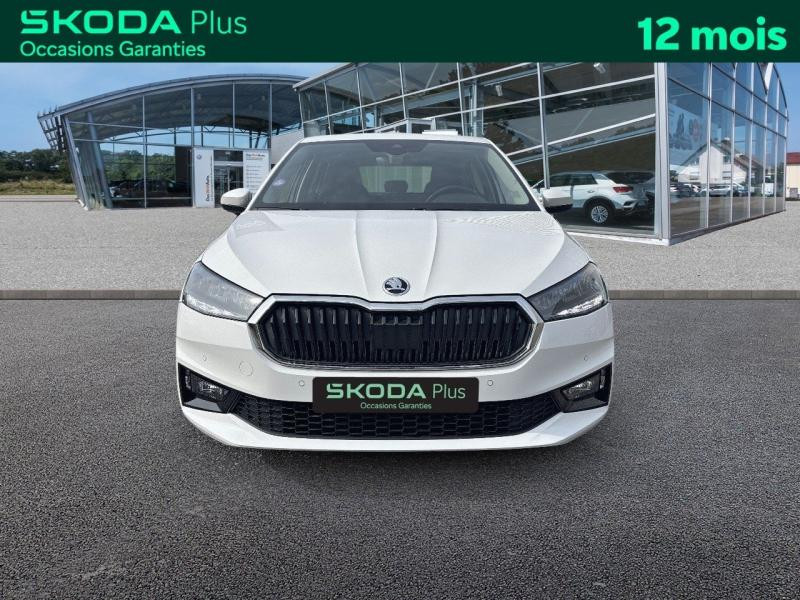 Occasion SKODA Fabia 1.0 TSI 95 Ambition / GPS / Aide au Stationnement / Feux LED / Régulateur 2022 Blanc Cristal spéciale 15489 € à Haguenau
