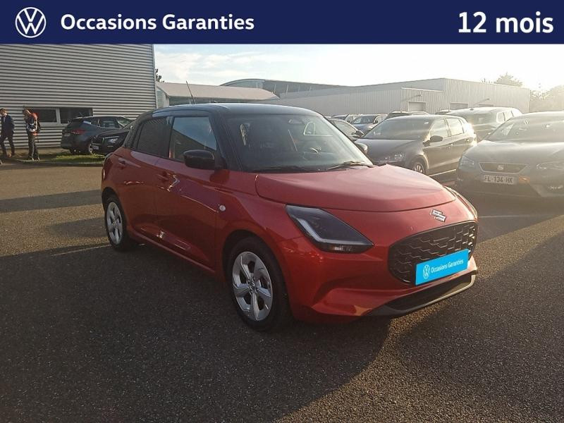 Occasion SUZUKI Swift 1.2 Hybrid 83 ch Privilège Auto / CAMERA / SIEGES CHAUFFANTS / APPLE CAR PLAY 2025 Burn Red Pearl Metal/Toit Black 18989 € à Haguenau