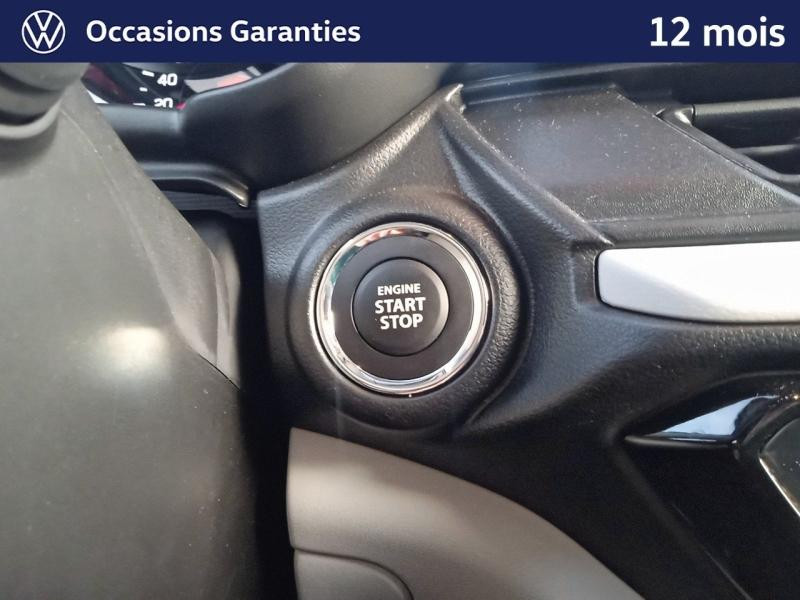 Occasion SUZUKI Swift 1.2 Hybrid 83 ch Privilège Auto / CAMERA / SIEGES CHAUFFANTS / APPLE CAR PLAY 2025 Burn Red Pearl Metal/Toit Black 18989 € à Haguenau