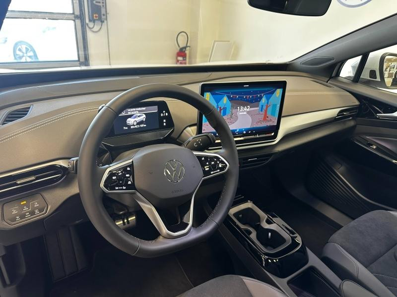 Occasion VOLKSWAGEN ID.4 286ch Pro 77 kWh Life Max 2025 Blanc Glacier Métallisée / Toit Noir 42989 € à Haguenau