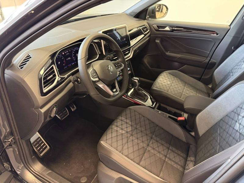 Used VOLKSWAGEN T-Roc 1.5 TSI Evo2 150ch R-Line Edition DSG7 2025 Gris Indium métallisée € 39990 in Haguenau