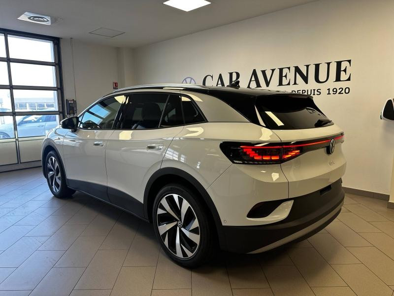Occasion VOLKSWAGEN ID.4 286ch Pro 77 kWh Life Max 2025 Blanc Glacier Métallisée / Toit Noir 42989 € à Haguenau