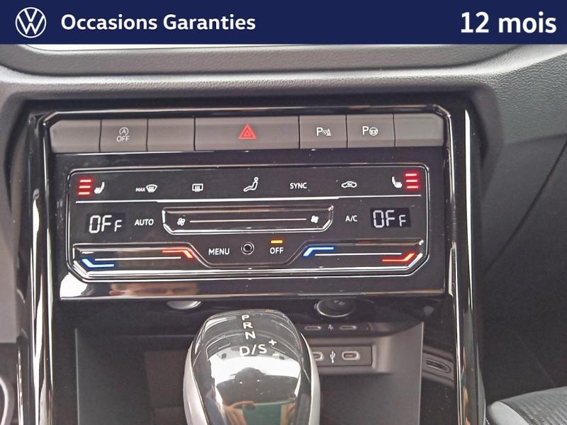 Used VOLKSWAGEN T-Roc 1.5 TSI Evo2 150 ch type R-Line DSG7 / APP CONNECT / SIEGES ET VOLANTS CHAUFFANTS / CAMERA / H 2025 Noir Intense nacrée € 33489 in Haguenau