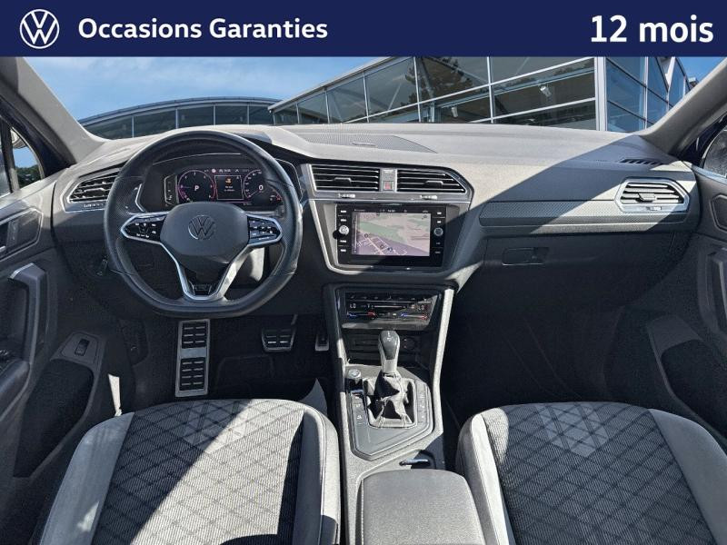 Occasion VOLKSWAGEN Tiguan 2.0 TDI 150 R-Line DSG7 / Amortisseurs DCC / Caméra 360 / Jantes 20  SUZUKA / Feux Matrix LED 2022 Bleu Lapiz métallisée 30989 € à Haguenau