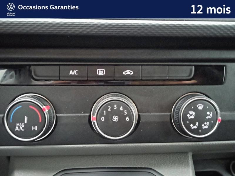 Occasion VOLKSWAGEN Transporter Fg 2.8T L1H1 2.0 TDI 198 Business Line 4Motion DSG7 / GPS / Feux LED / Aide au Stationne 2020 Bleu Starlight Métallisée 29989 € à Haguenau