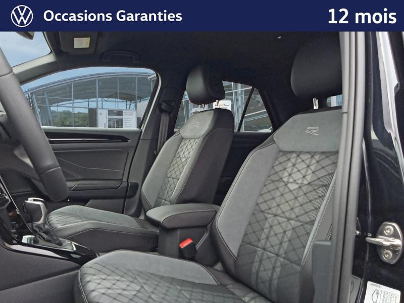 Used VOLKSWAGEN T-Roc 1.5 TSI Evo2 150 ch type R-Line DSG7 / APP CONNECT / SIEGES ET VOLANTS CHAUFFANTS / CAMERA / H 2025 Noir Intense nacrée € 33489 in Haguenau