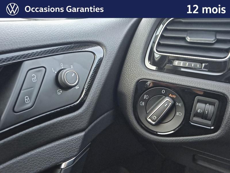 Occasion VOLKSWAGEN Golf 1.4 TSI 150 ch ACT BlueMotion Technology HIGHLINE 5p 2016 Noir Intense 12989 € à Haguenau