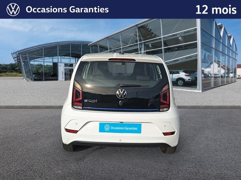 Occasion VOLKSWAGEN e-up! Electrique 83 ch / Clim Auto / Allumage Auto des Feux / Essuie Glace Auto / Régulateur 2021 blanc pur 11889 € à Haguenau