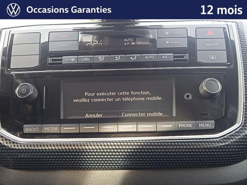 Occasion VOLKSWAGEN e-up! Electrique 83 ch / Clim Auto / Allumage Auto des Feux / Essuie Glace Auto / Régulateur 2021 blanc pur 11889 € à Haguenau