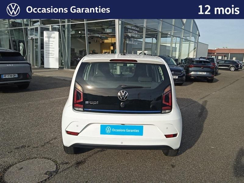 Occasion VOLKSWAGEN e-up! Electrique 83 ch / Clim Auto / Allumage Auto des Feux / Essuie Glace Auto / Régulateur 2021 blanc pur 11889 € à Haguenau
