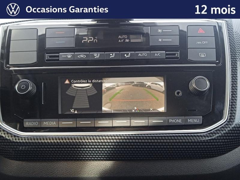 Occasion VOLKSWAGEN e-up! Electrique 83 ch / Clim Auto / Allumage Auto des Feux / Essuie Glace Auto / Régulateur 2021 blanc pur 11889 € à Haguenau